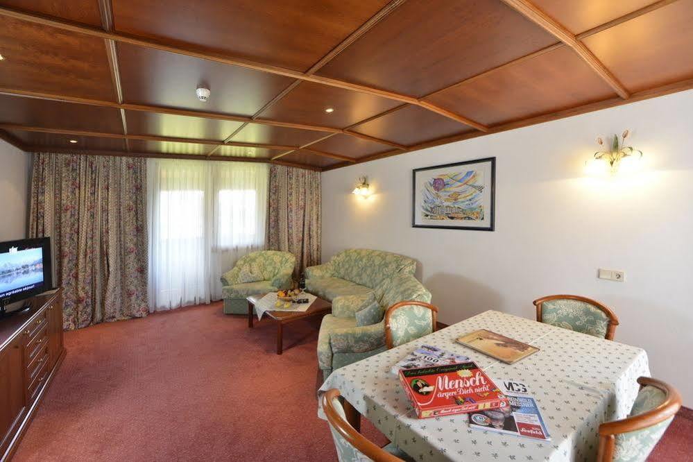 Hotel Residenz Hochland เซเฟลด์ อิน ทิโรล ภายนอก รูปภาพ