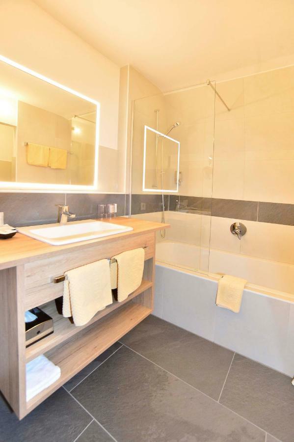 Hotel Residenz Hochland เซเฟลด์ อิน ทิโรล ภายนอก รูปภาพ