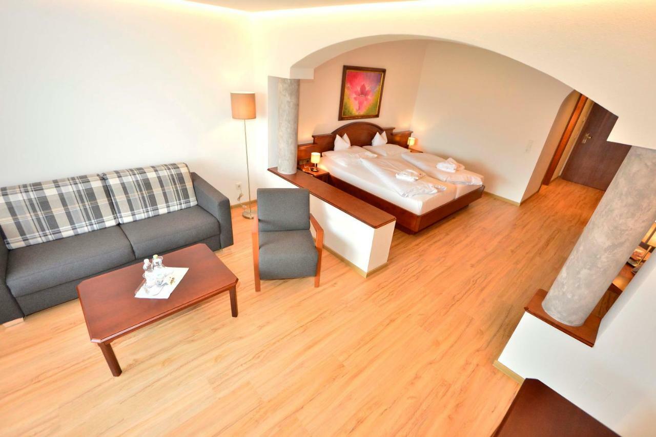Hotel Residenz Hochland เซเฟลด์ อิน ทิโรล ภายนอก รูปภาพ